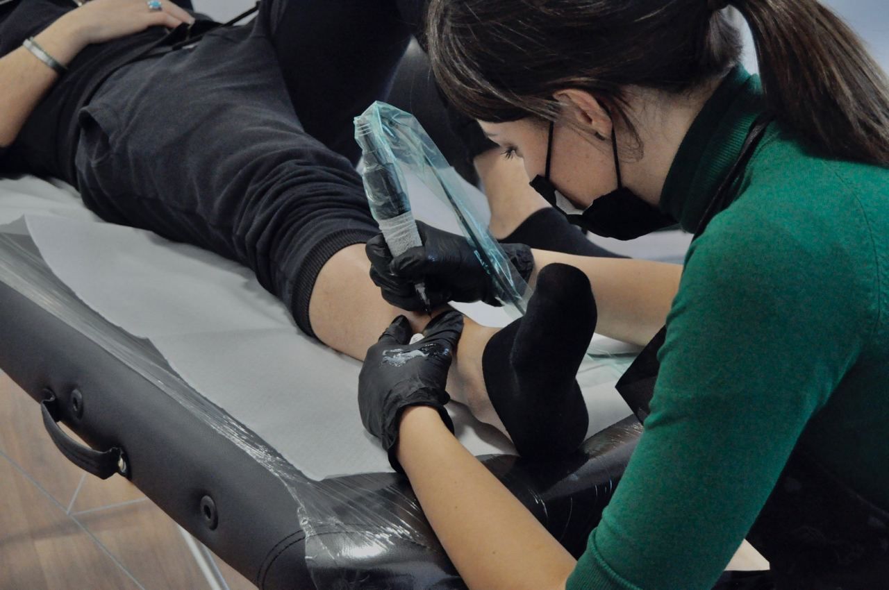 Giulia Raccagni al lavoro