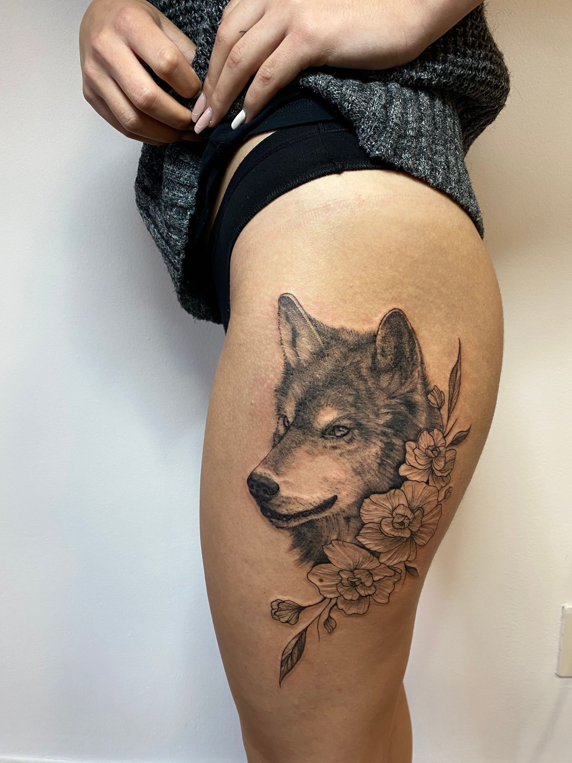 Giulia Raccagni Art Tattoo Studio PMU tatuaggio Lupo