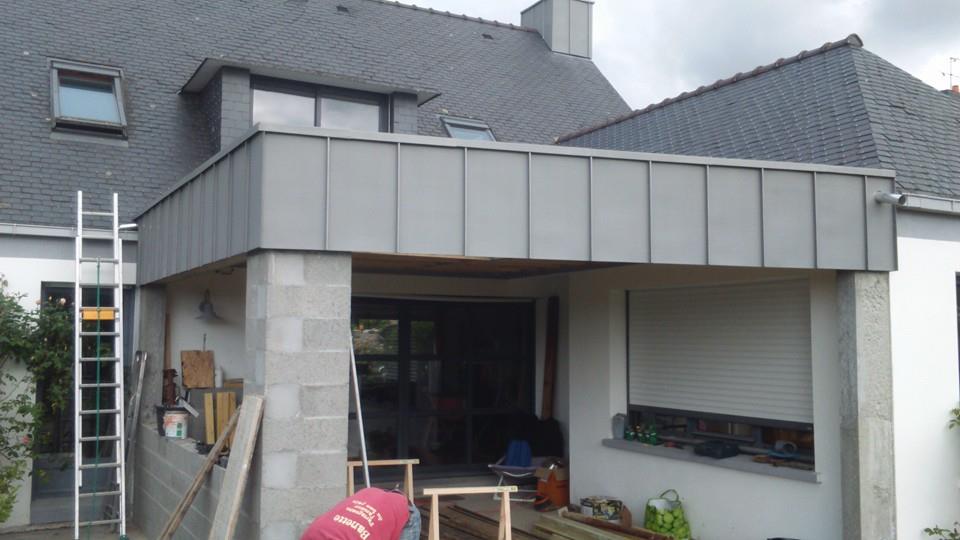 Agrandissement avec un bardage en zinc