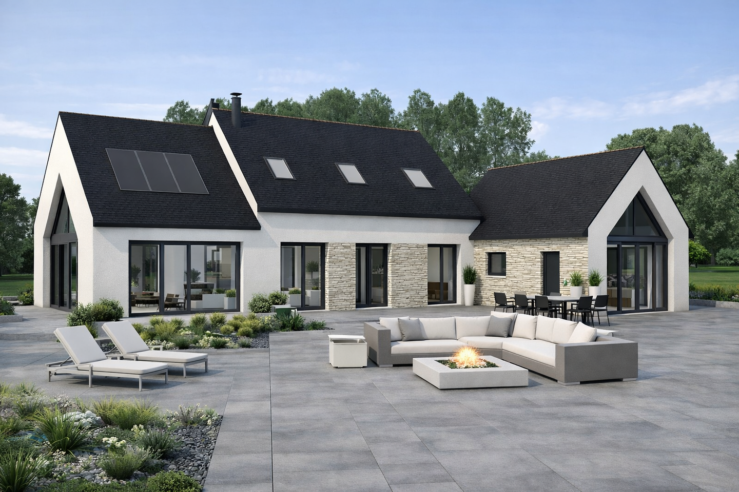 Maison blanche moderne avec toit foncé, grande terrasse et coin salon extérieur dans un jardin paysager