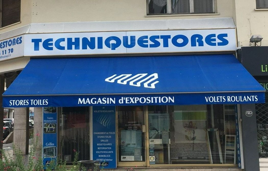 Devanture du showroom d'exposition de l'entreprise Techniquestores