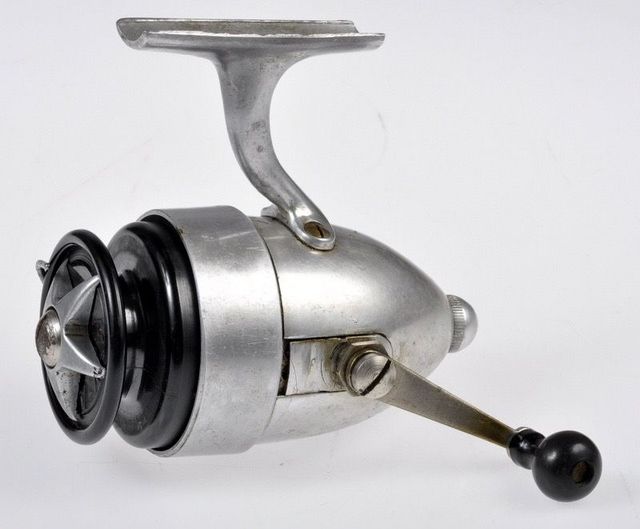 Moulinet De Pêche Ancien Pratic En Aluminium Vert, Collection, France