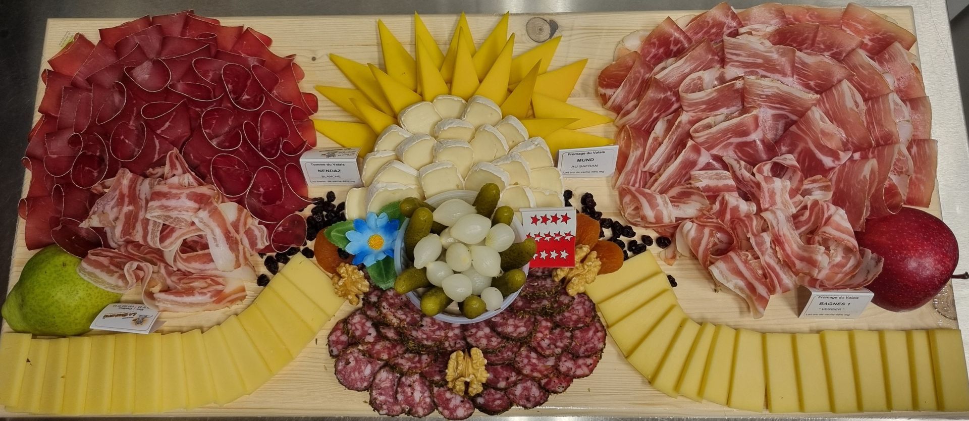 Fromagerie La Grenette - Valais - nos plateaux de fromage et viande froide