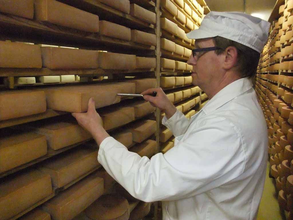 Käserei - Vreneli's Bergkäsereien - Plaffeien