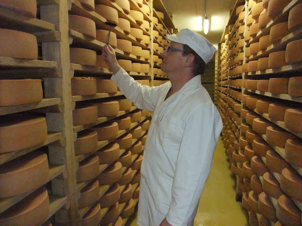 Käserei - Vreneli's Bergkäsereien - Plaffeien