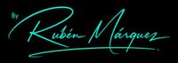 Logotipo con un icono de una cara delineada en verde azulado y el texto «RUBÉN MÁRQUEZ» en gris y verde azulado