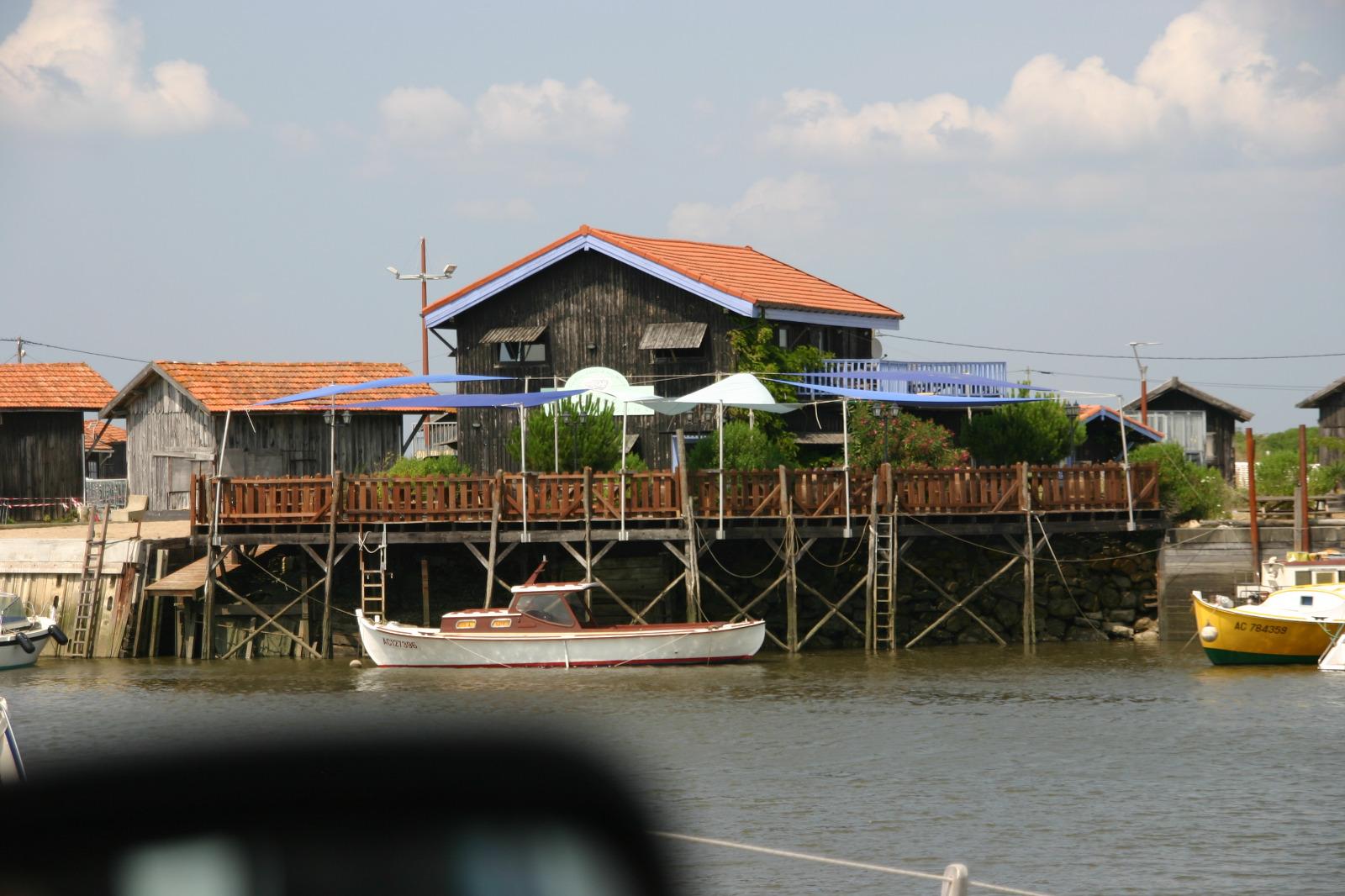La Cabane 301, vente d'huîtres à Gujan-Mestras (33)