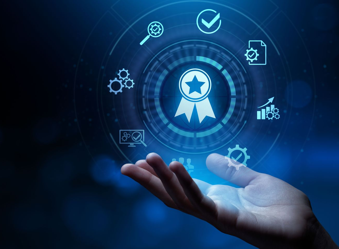 Un schéma contenant une médaille sur une main