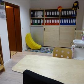 Behandlungszimmer der Praxis