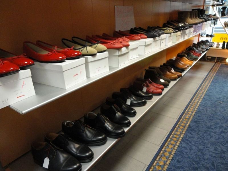 Schuhe vom Schuh- und Schlüsselservice Suriano Inh. Rocco Latella