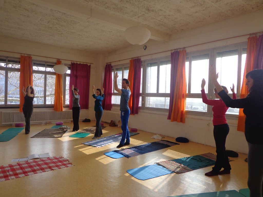 Lausanne - Académie de yoga - Position