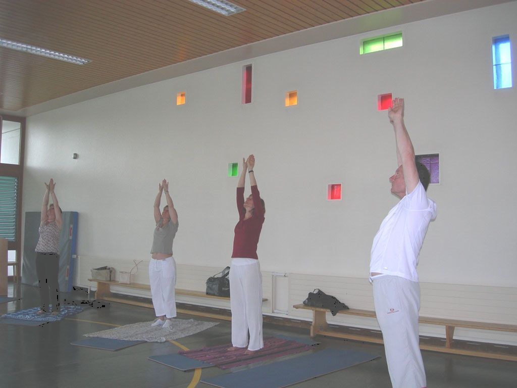 Académie de Yoga - Giez