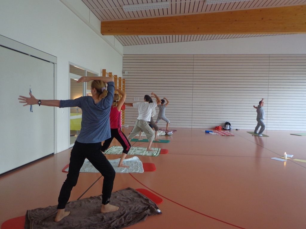 Académie de Yoga - Giez