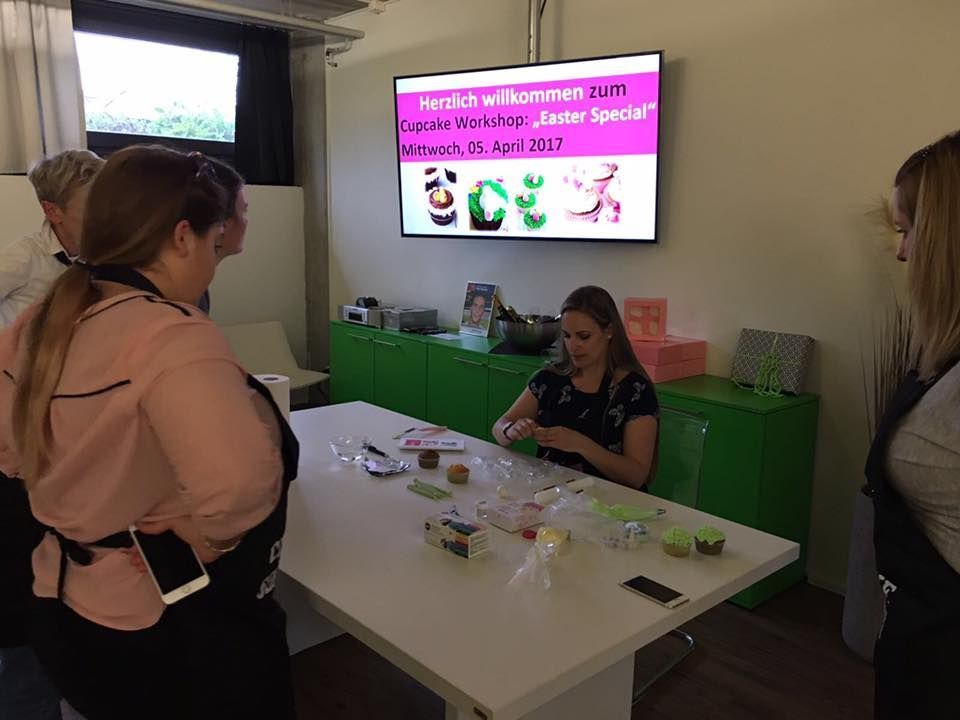 Ladies - Day Seminar Die