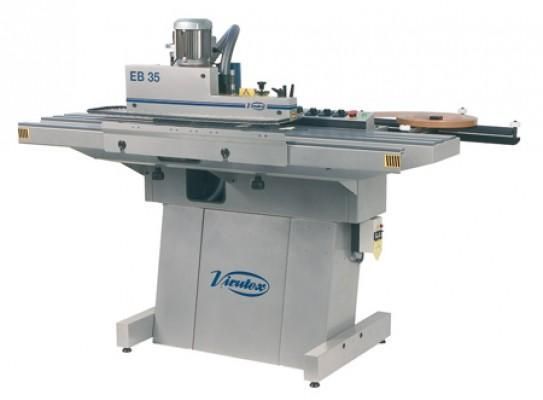 Una máquina que tiene la palabra t escrita en ella