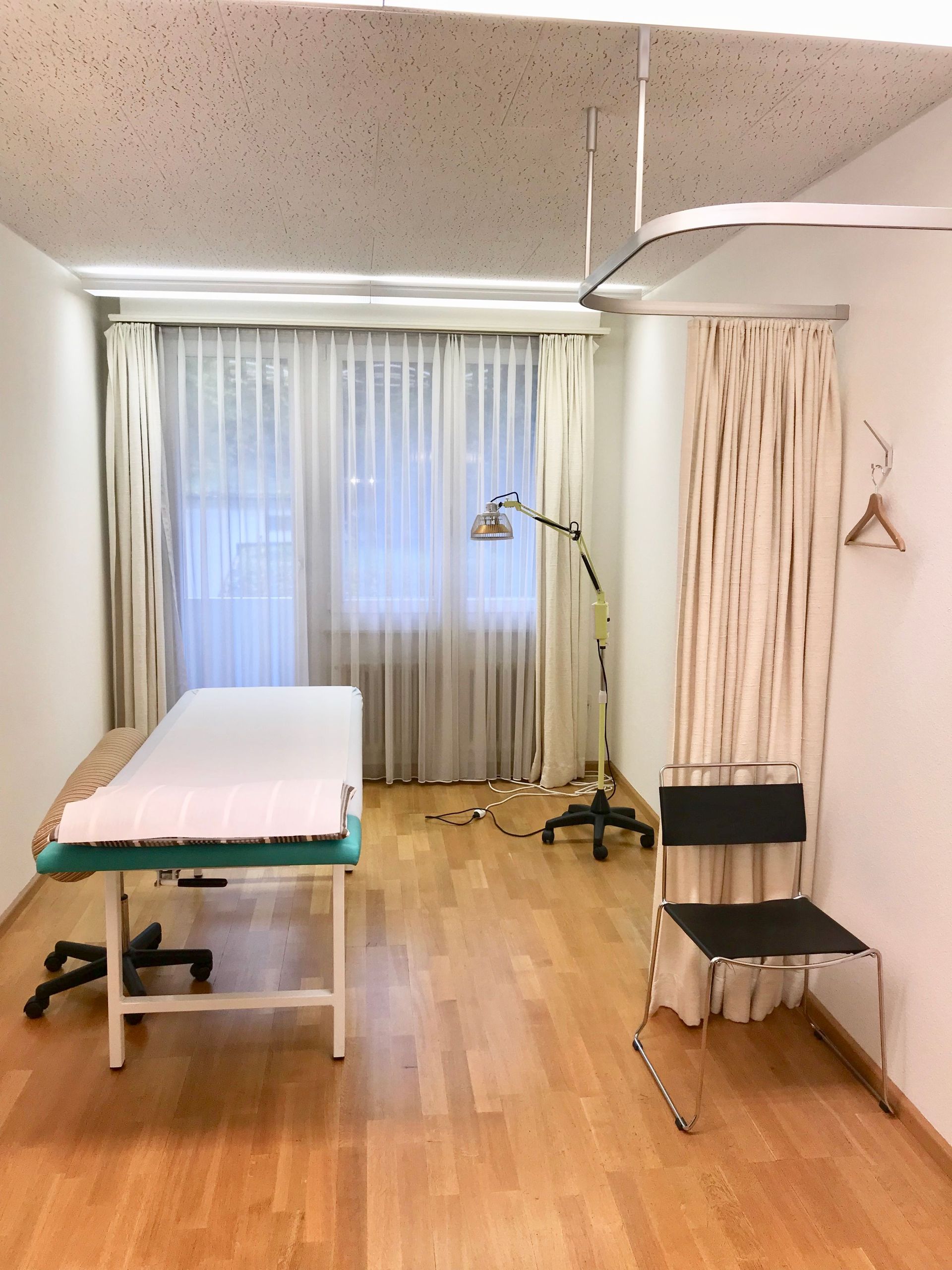 Behandlungszimmer -Chunhua TCM Zentrum
