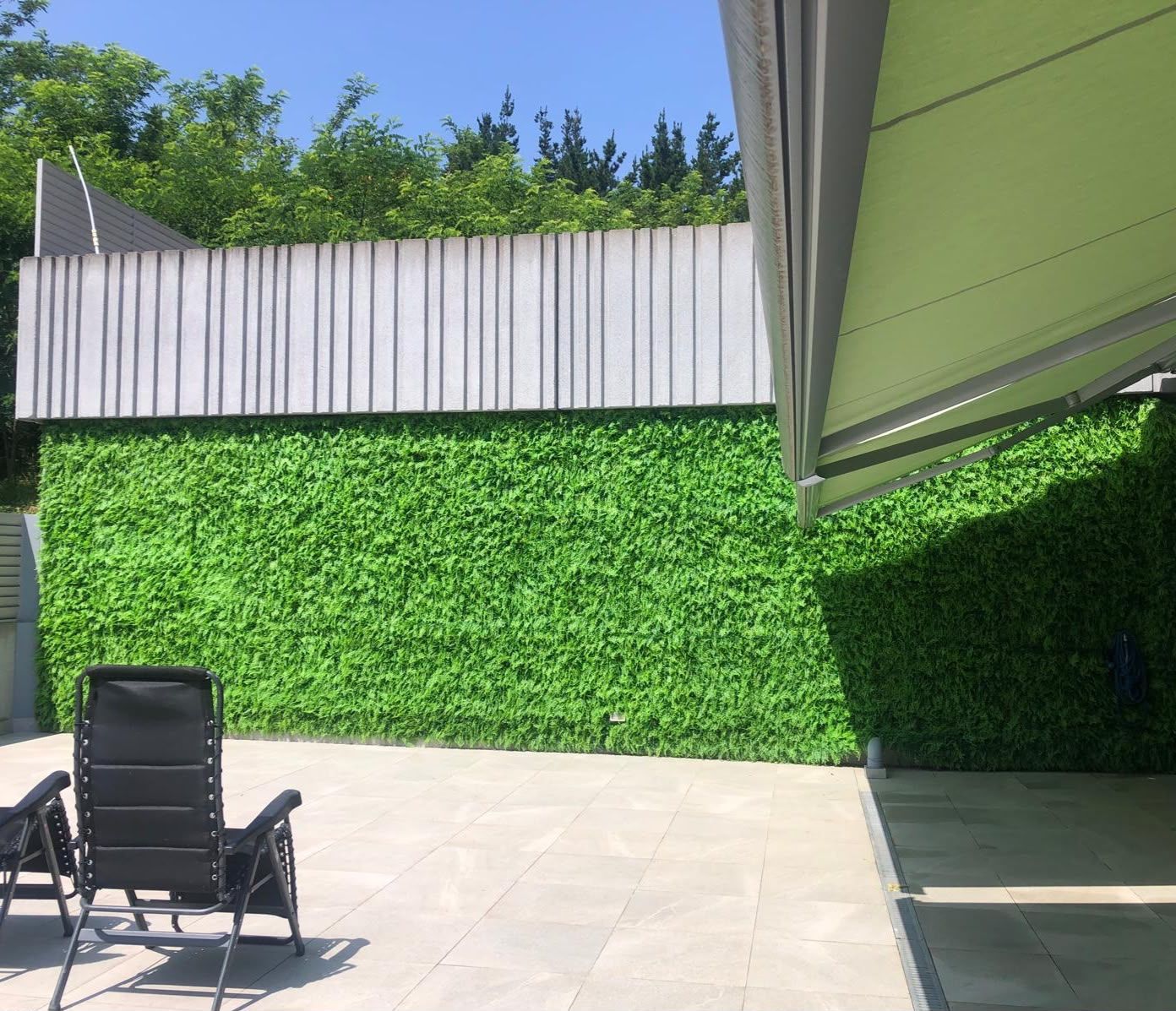 JARDINES VERTICALES ARTIFICIALES