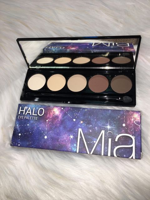 Halo luomiväripaletti