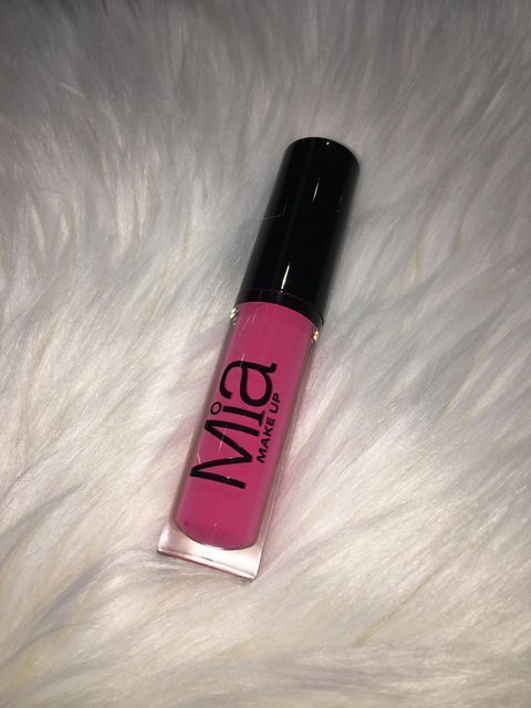 Sunny Lips nestemäinen huulipuna