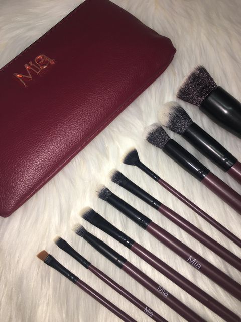 Pro meikkaajaan sivellinsetti