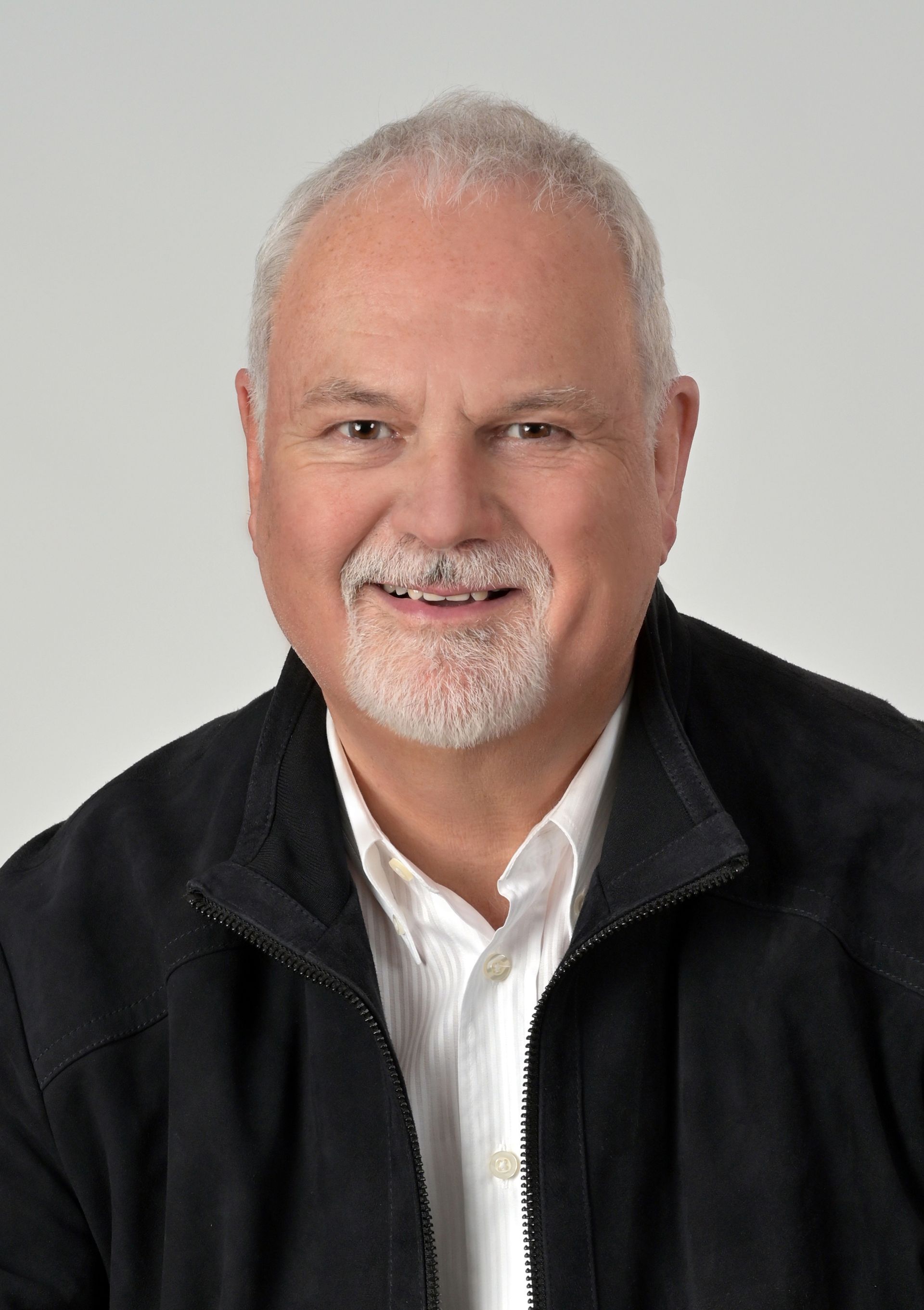 Portraitaufnahme von Rolf Löhmar