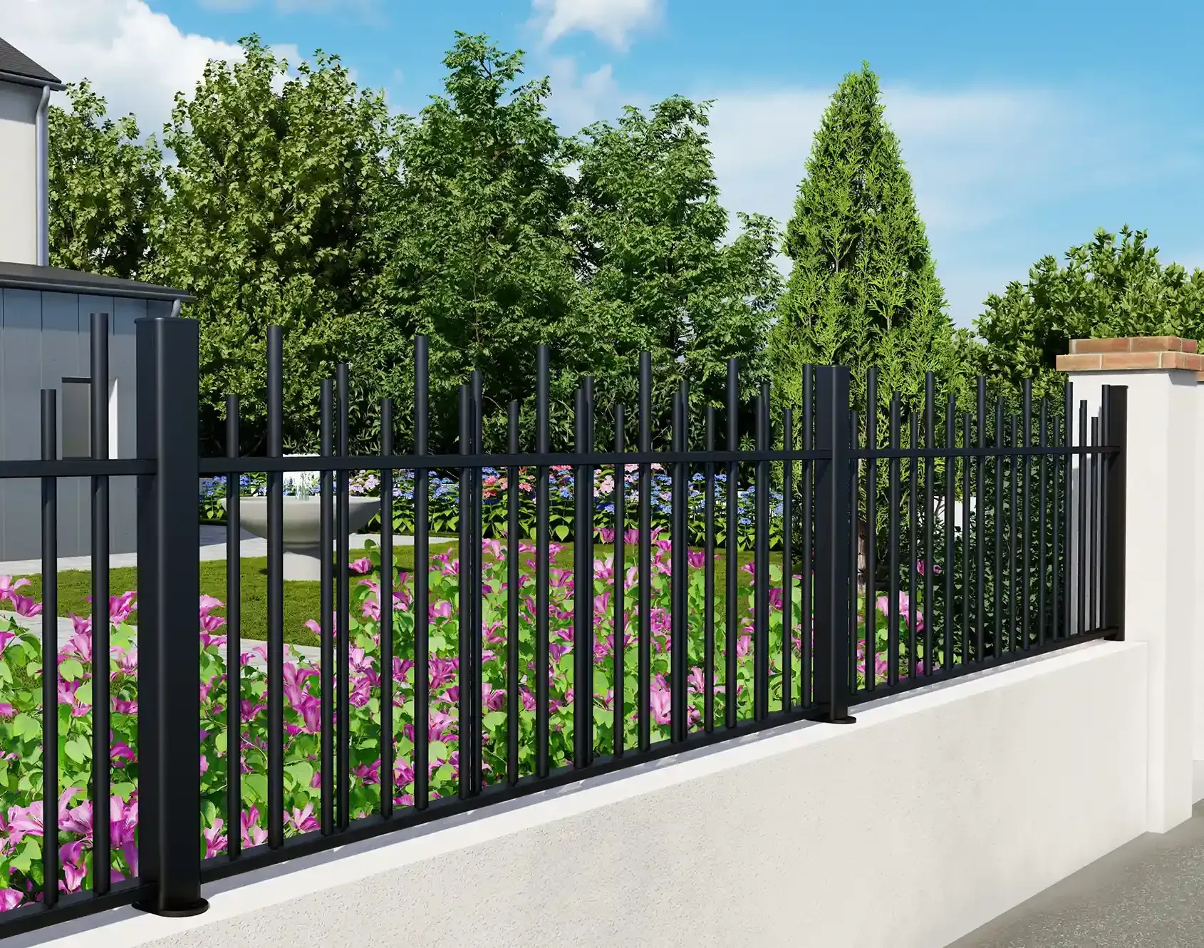 Clôture en aluminium en forme de barreau non aligné sur mur en crépit blanc