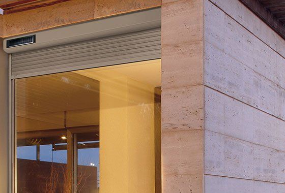 Zoom sur un volet roulant solaire