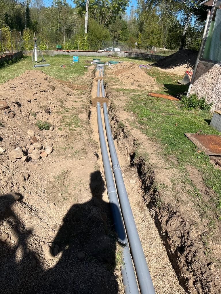 Raccordement des évacuations des eaux usées existantes en privilégiant une pente continue entre 2 et 4%