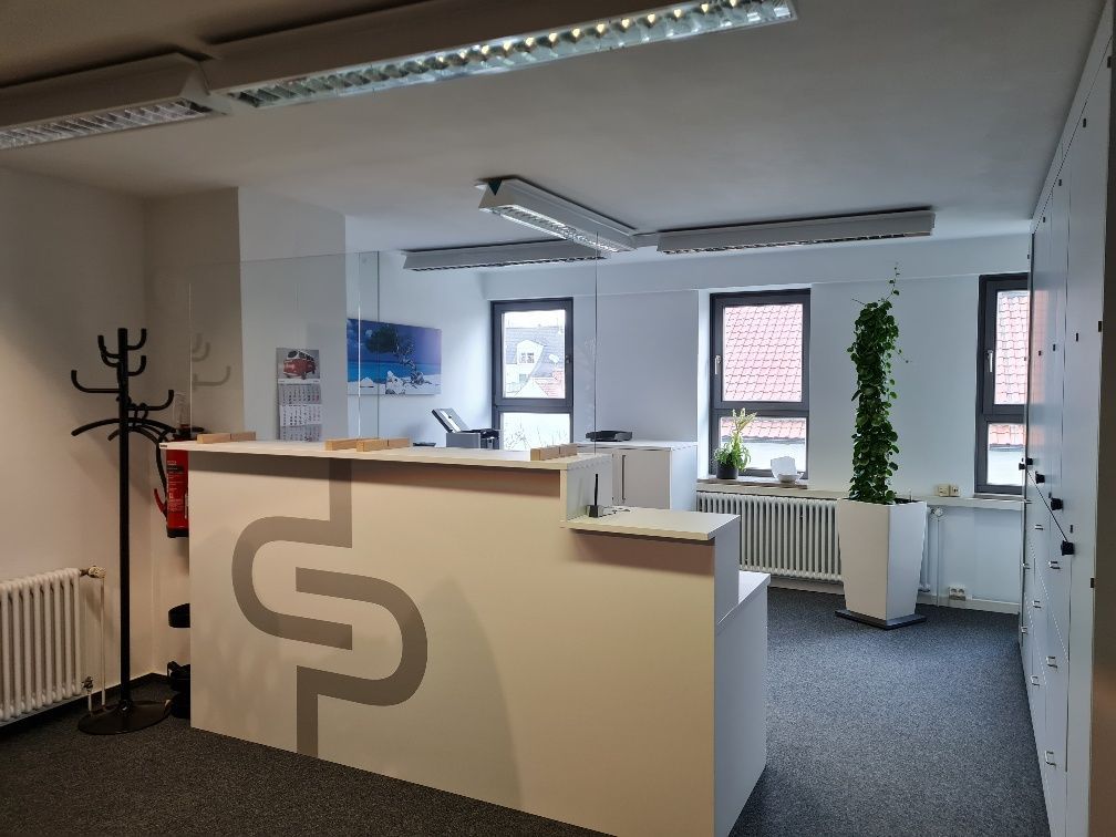 Empfangstresen der Steuerberaterkanzlei Peter Pollack