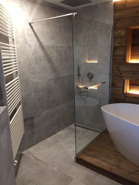 Douche carrelage et baignoire - Fonseca Dépannage Sanitaire Curage