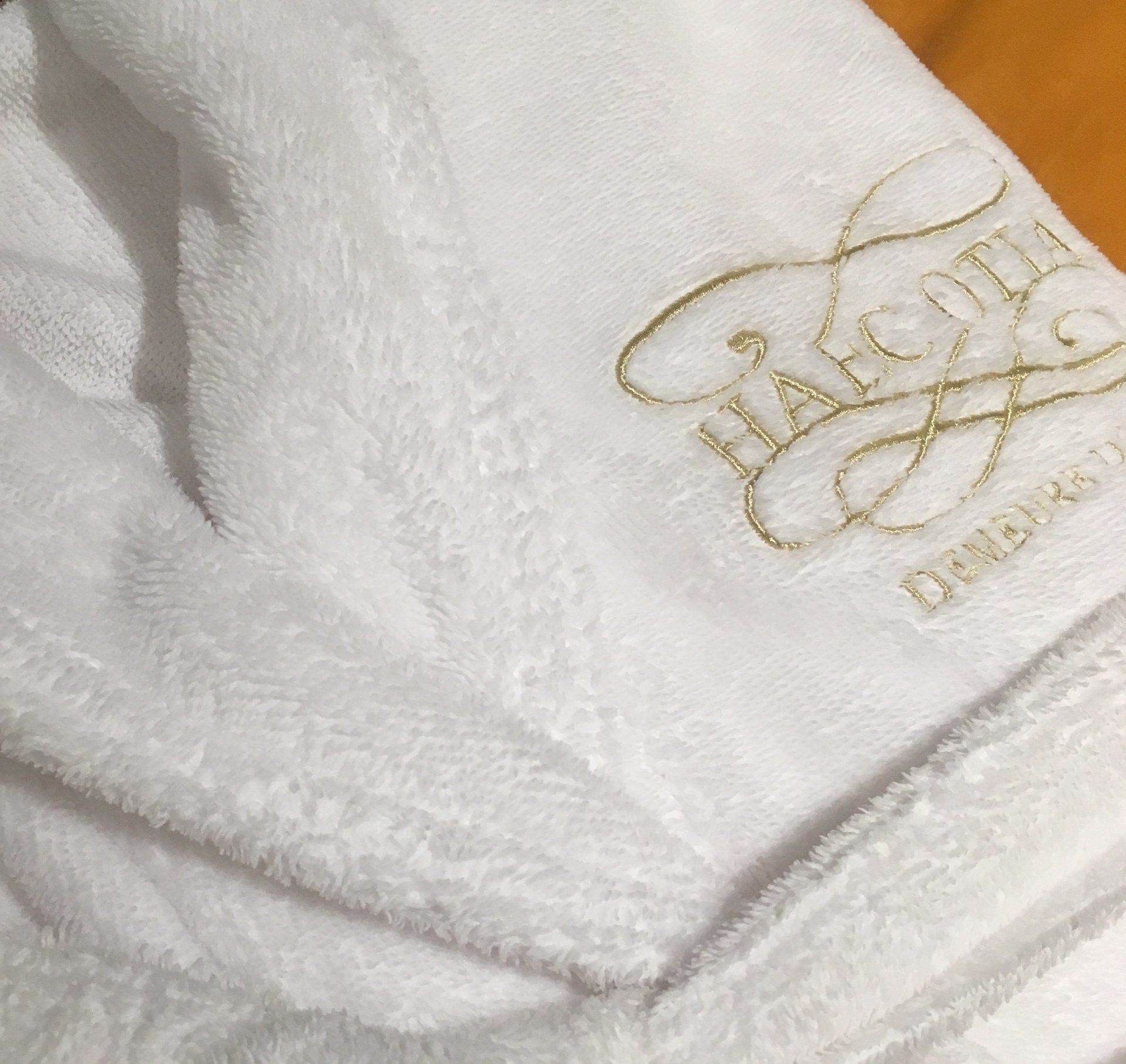 Location d'un peignoir