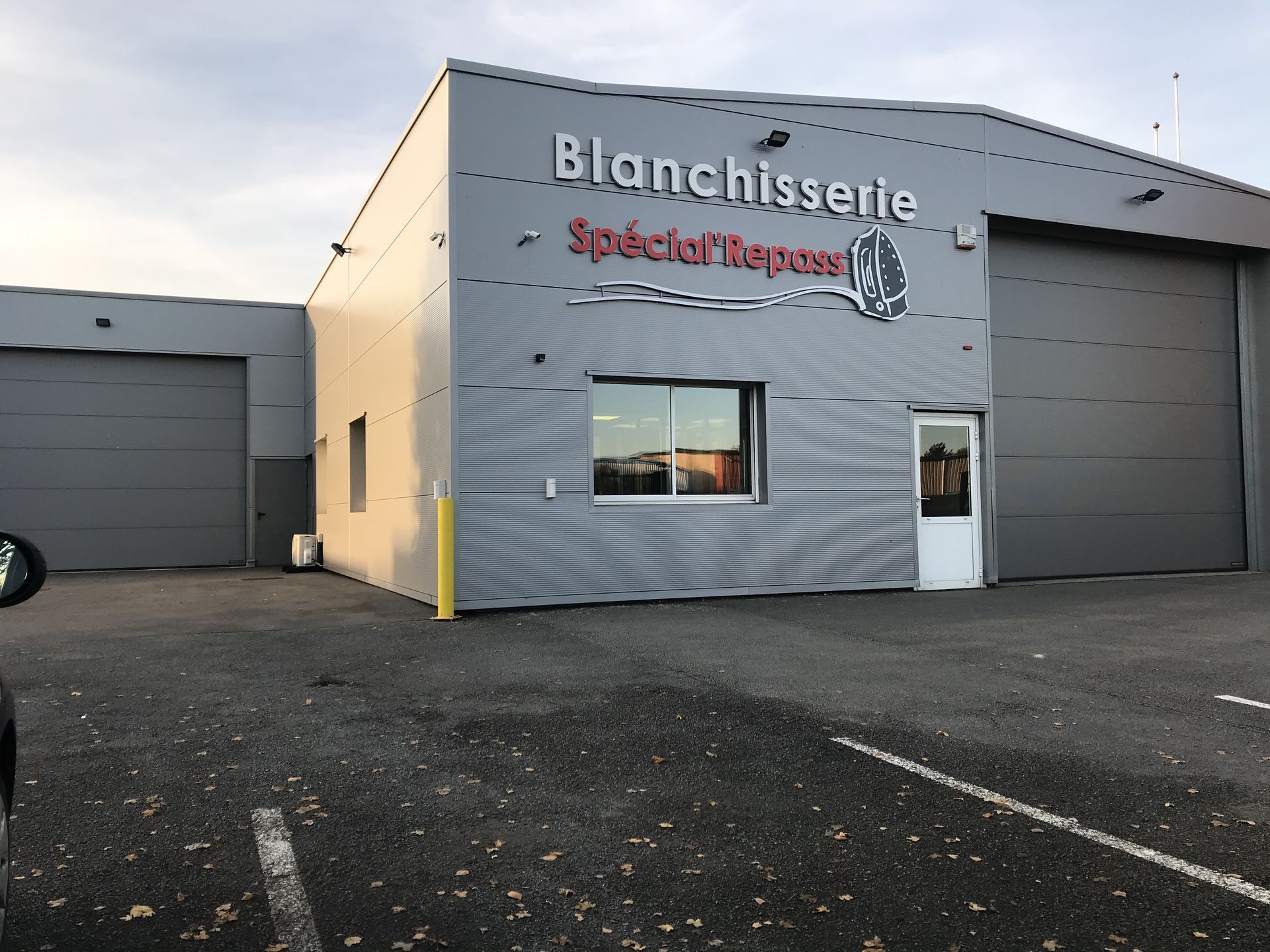 Des professionnels du linge