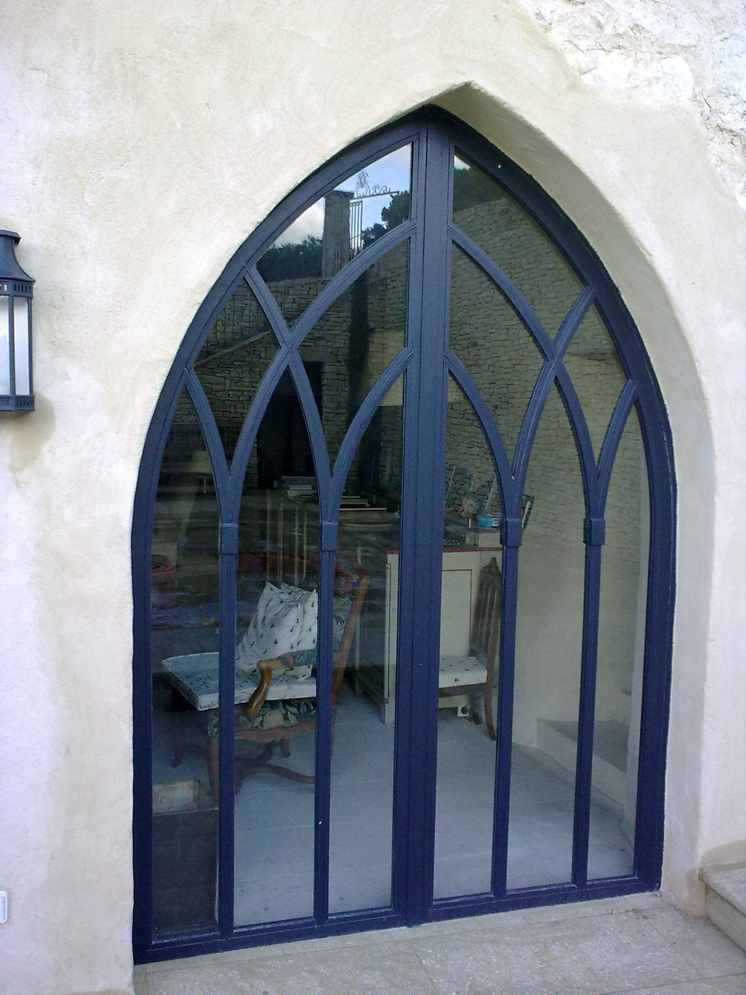 Menuiserie cintrée en acier