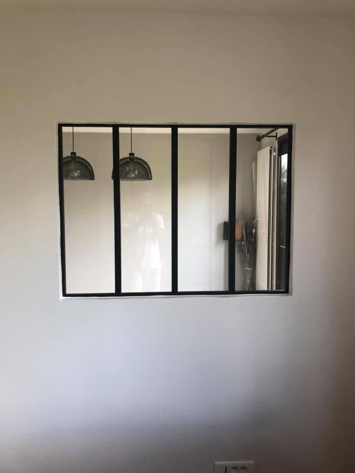 Cloison avec verrière