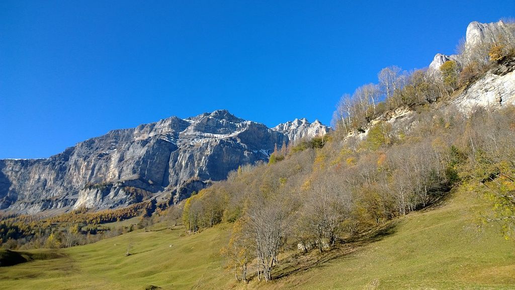 Blick Richtung Larschi-Alp