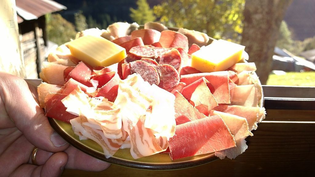 Walliser Teller Variation