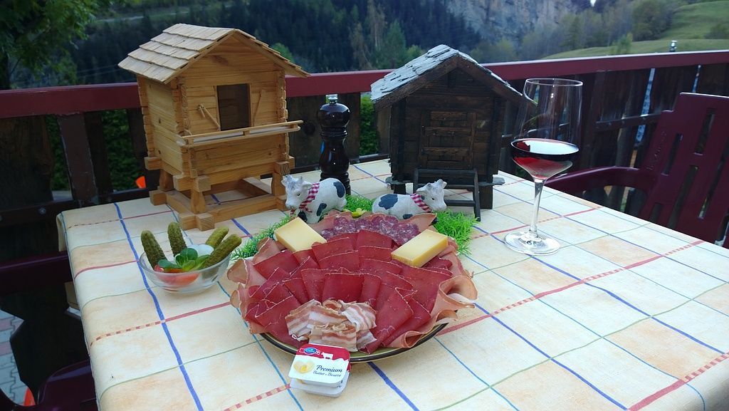 Walliser Teller Variation