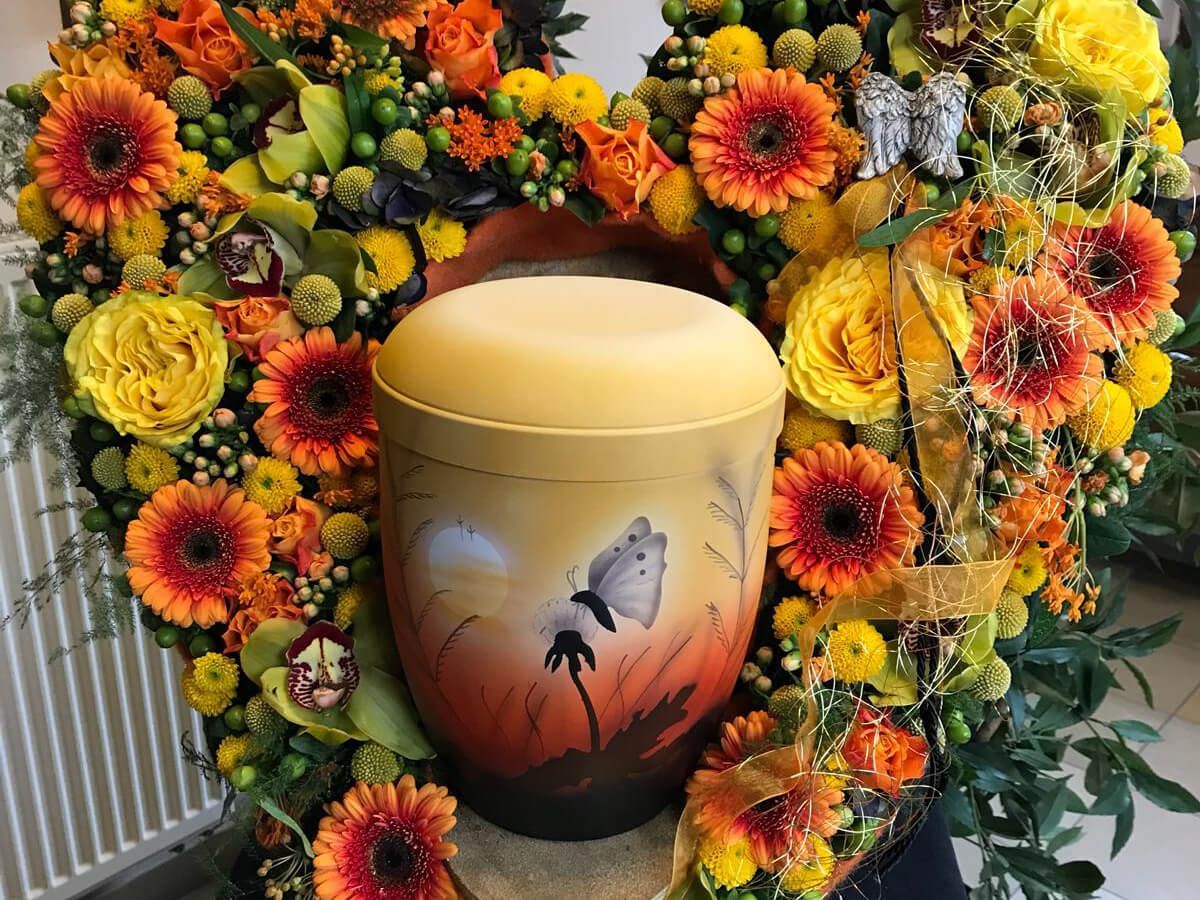 Gärtnerei Rogner-Bär • Trauerbinderei