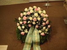 Gärtnerei Rogner-Bär • Trauerbinderei