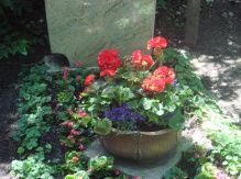 Gärtnerei Rogner-Bär • Grabanlagen