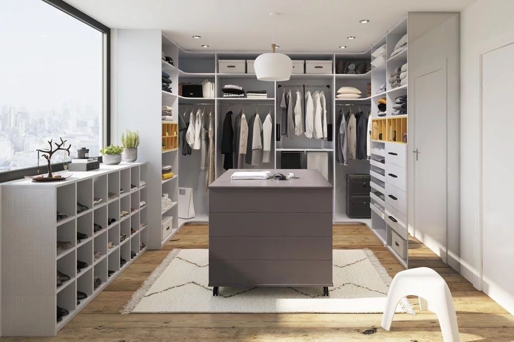 Présentation d'un dressing sur mesure en plan 3D avec rangements pour chaussures