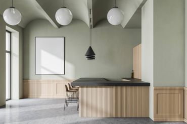 Helle Café- oder Barfläche