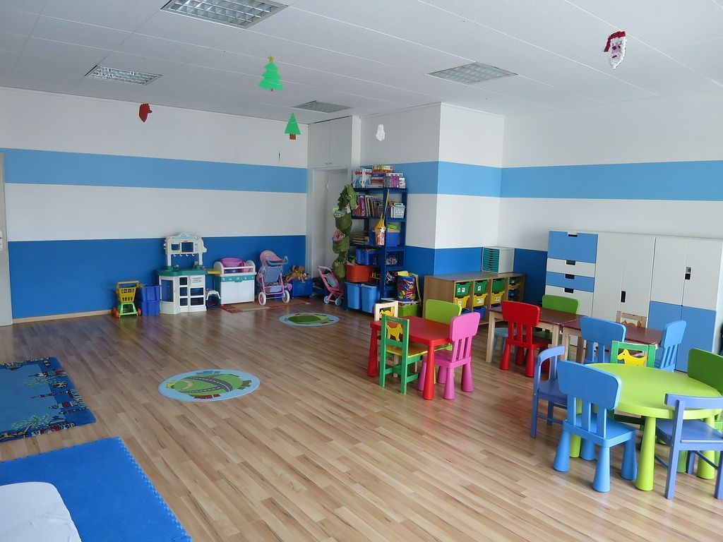 Crèche - Le Manège Enchanté - Fontainemelon