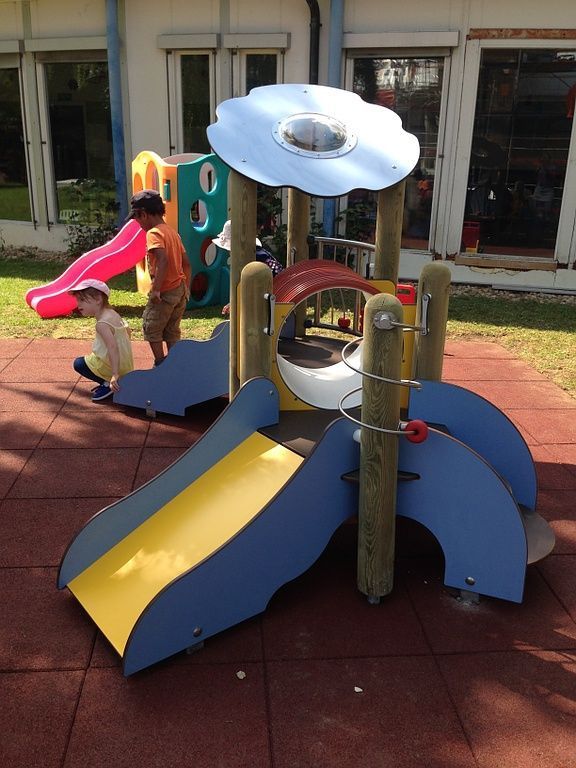 Crèche - Le Manège Enchanté - Fontainemelon