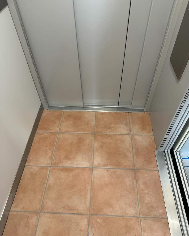 service de pose de carrelage