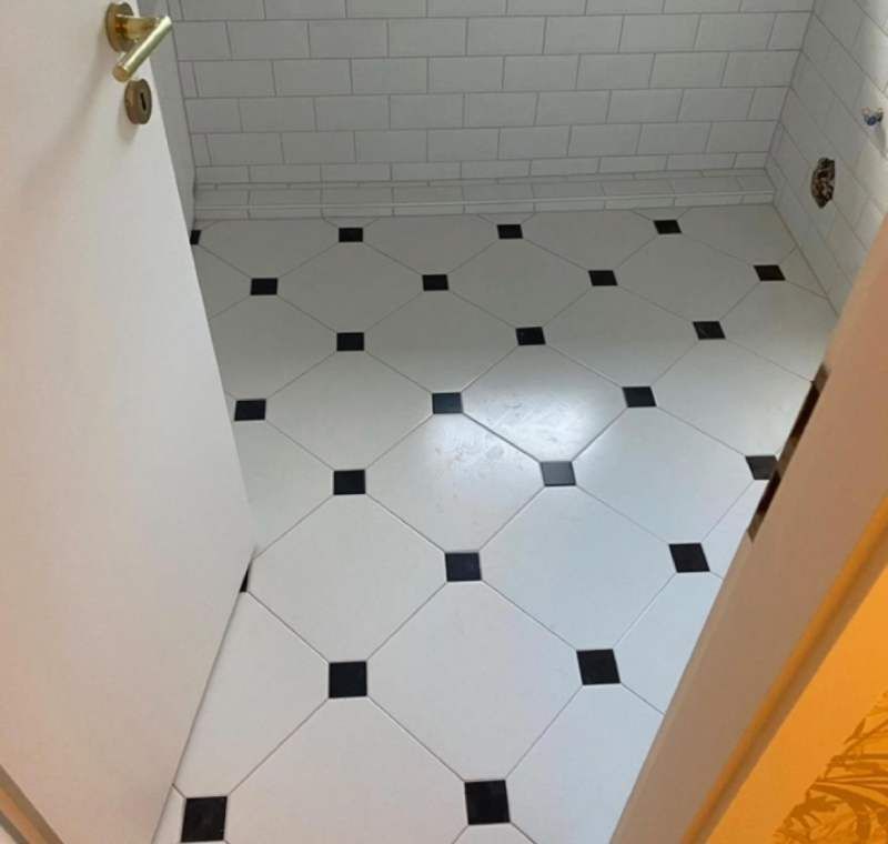 pose de faïences de salle de bain