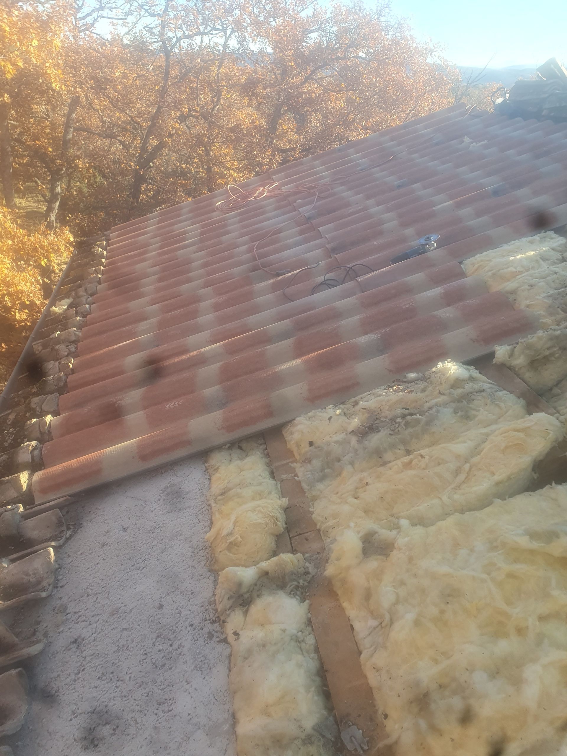Une isolation de toiture.