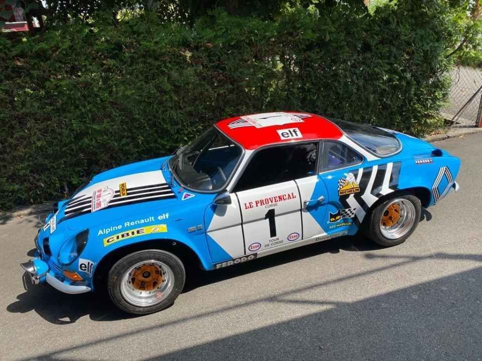 speziell angefertigtes Auto