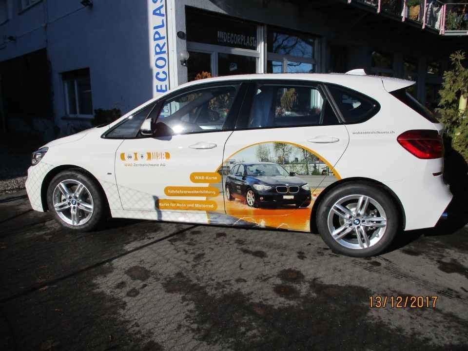 speziell angefertigtes Auto