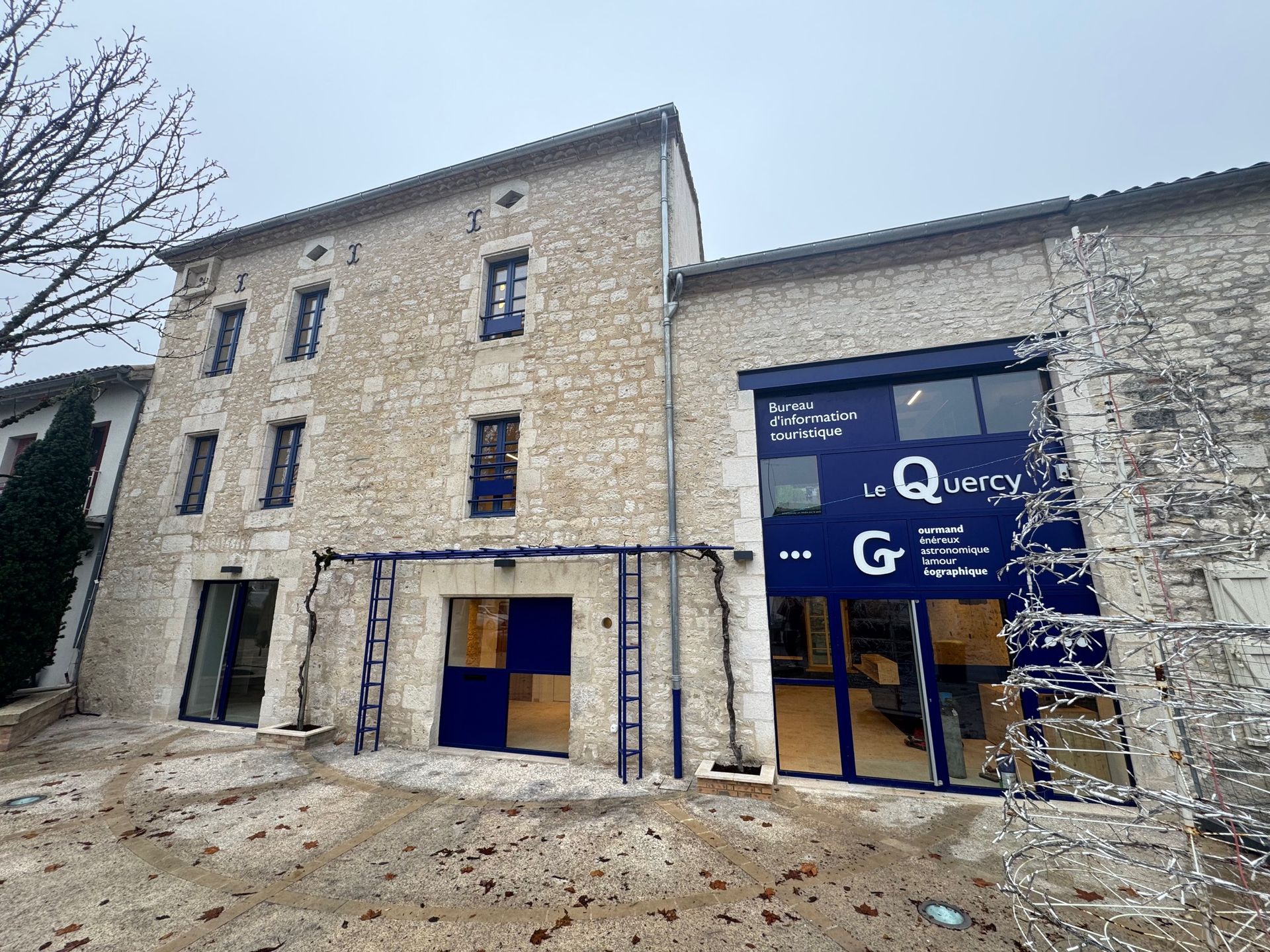 Bâtiment ...